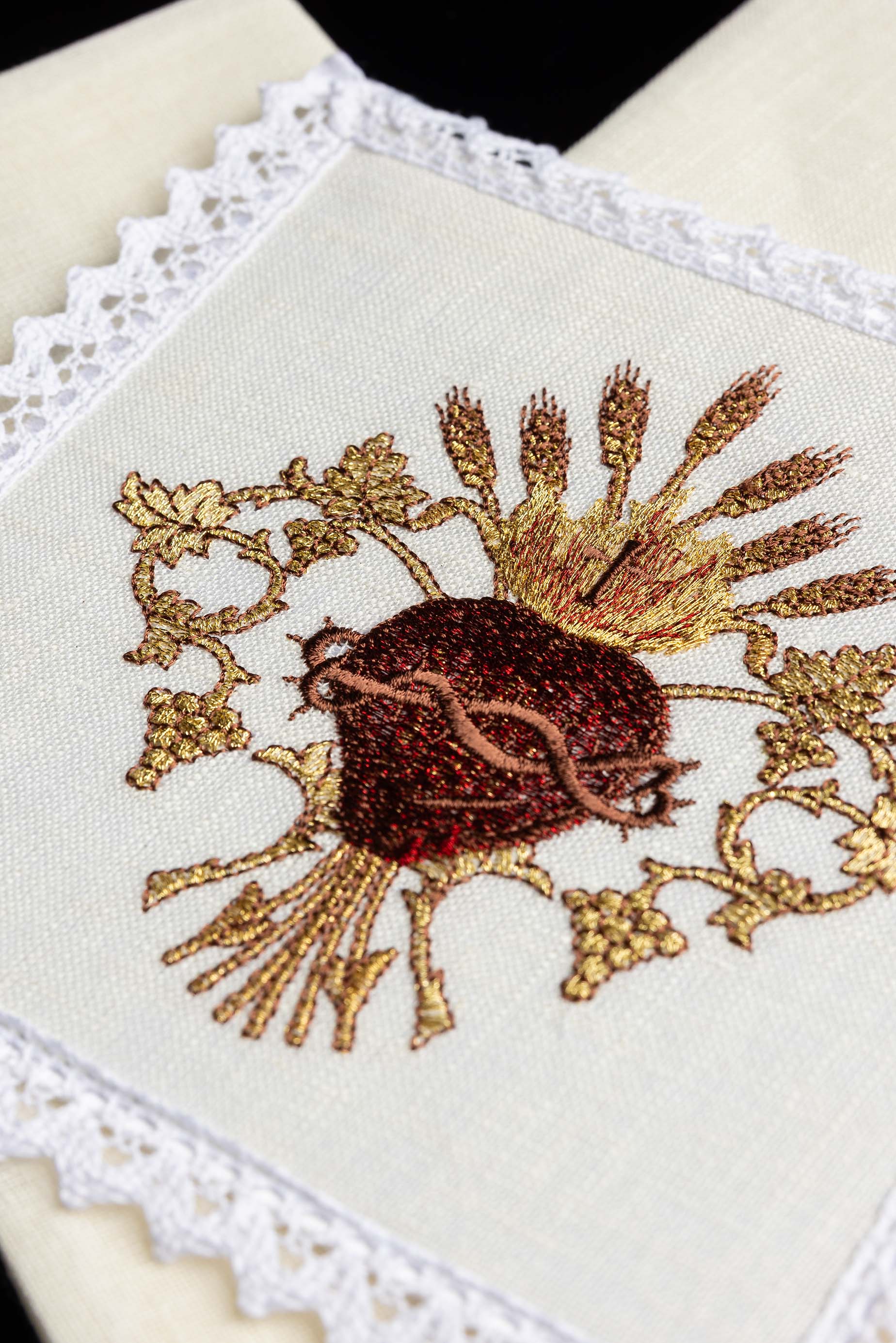 Servicio de altar lino con bordado Cáliz