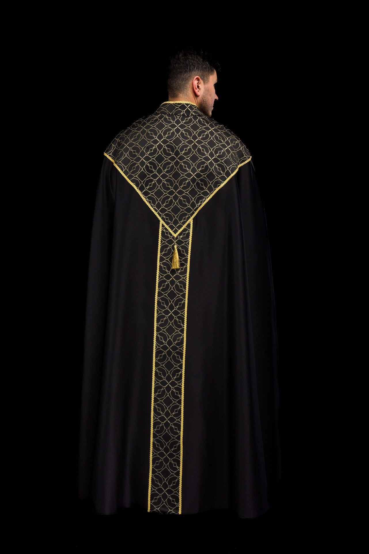 Capa pluvial bordada decorada con tejido jacquard negro