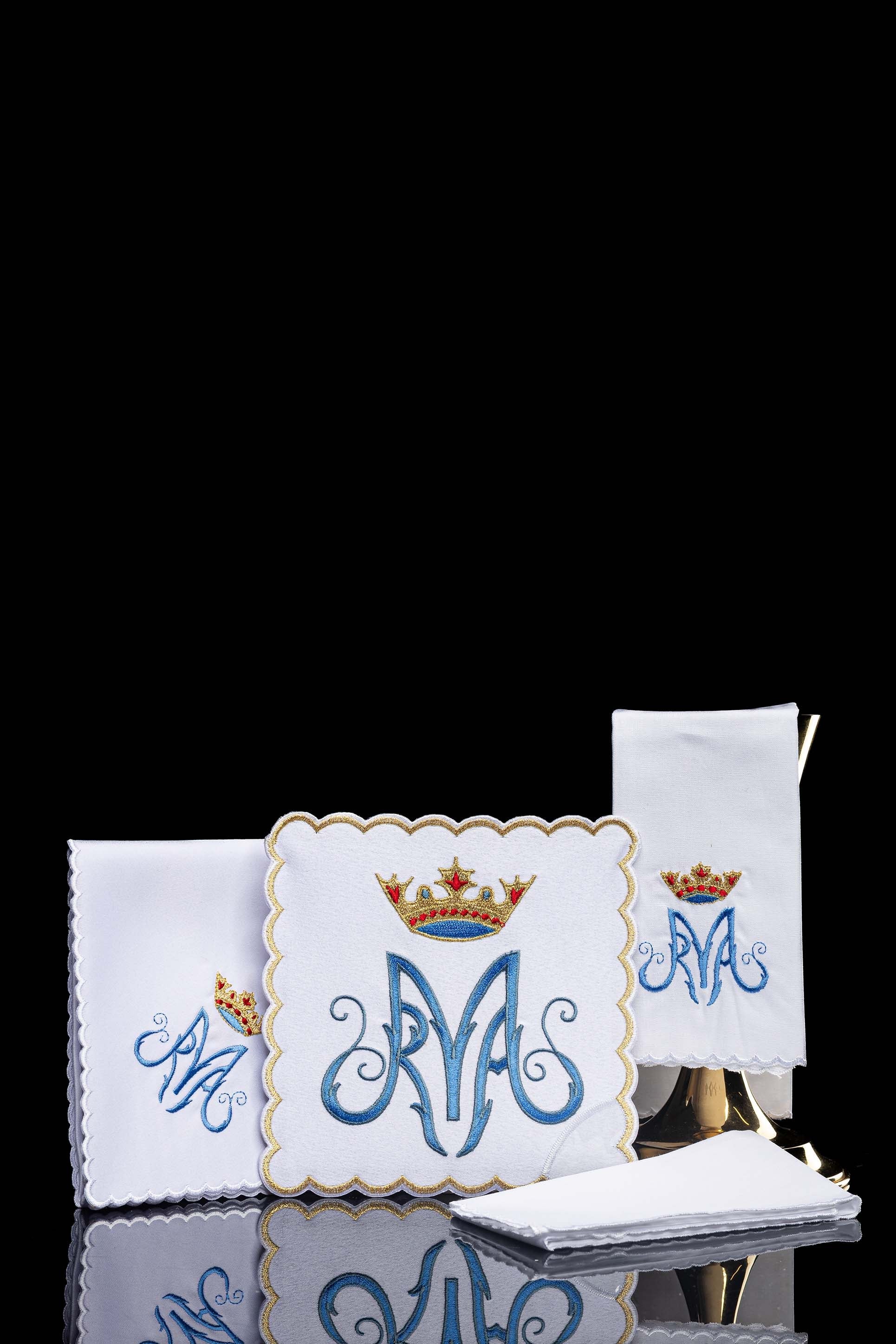 Servicio de altar mariano bordado azul
