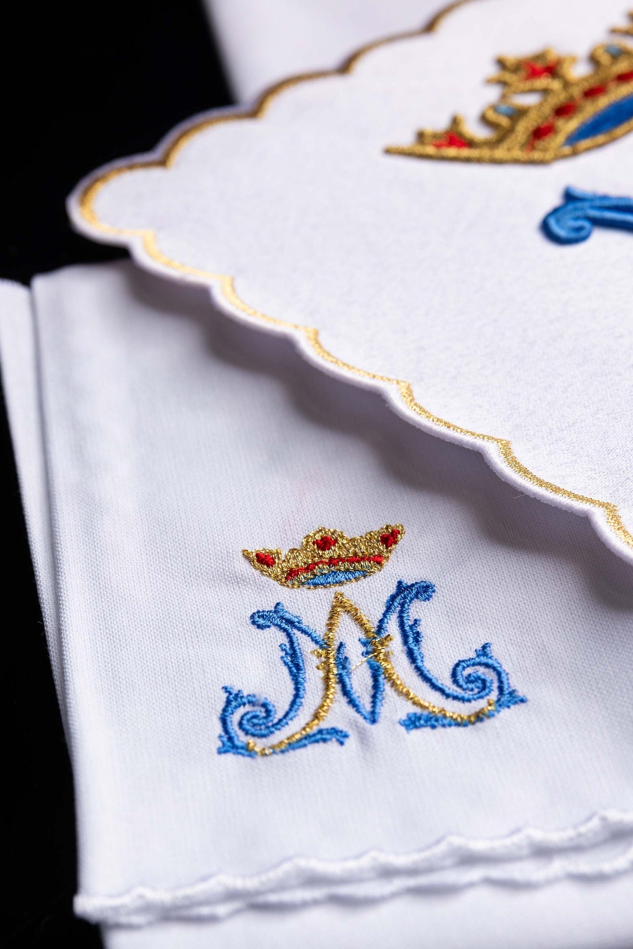 Servicio de altar bordado Mariano azul