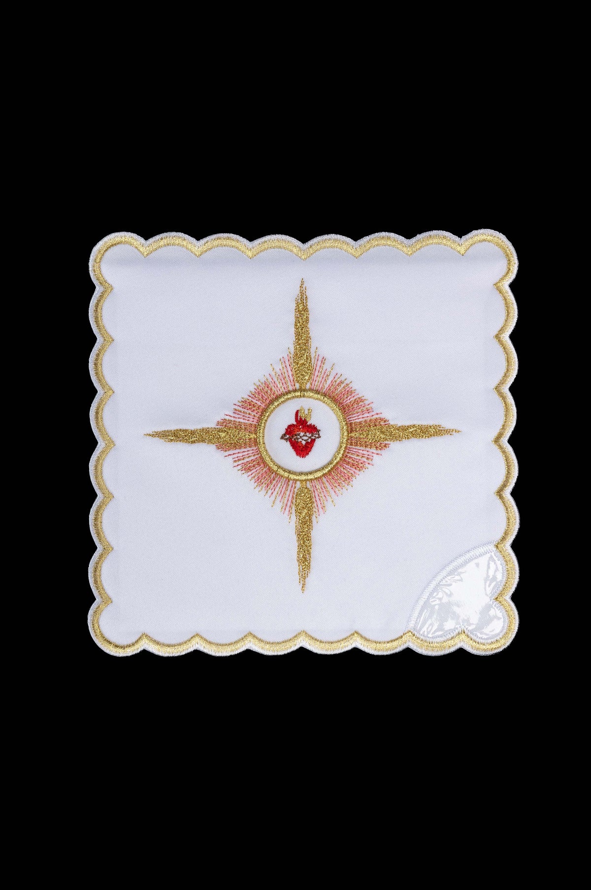 Palia de cáliz bordada con motivo del Sagrado Corazón de Jesús
