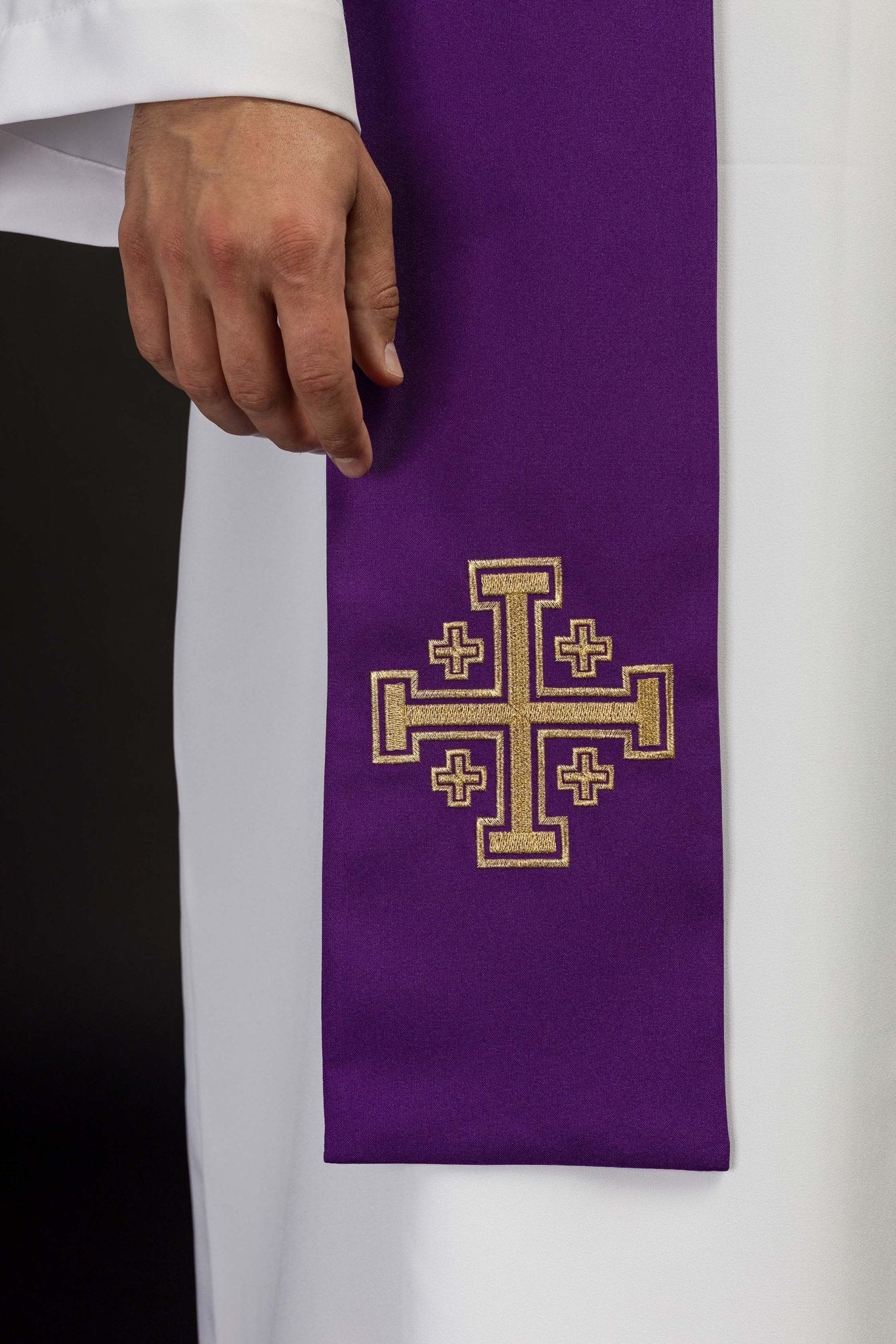 Estola morada con bordado Cruz de Jerusalén