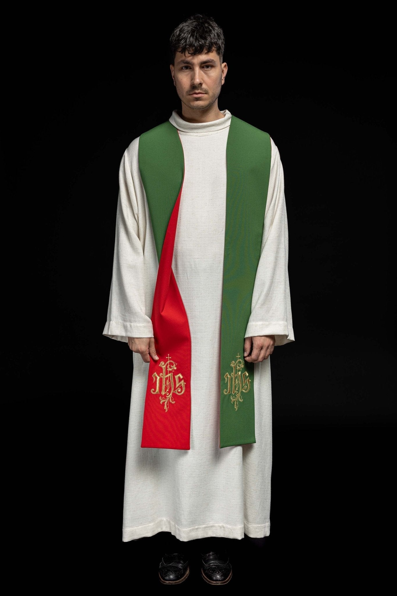 Estola reversible bordada IHS verde-roja