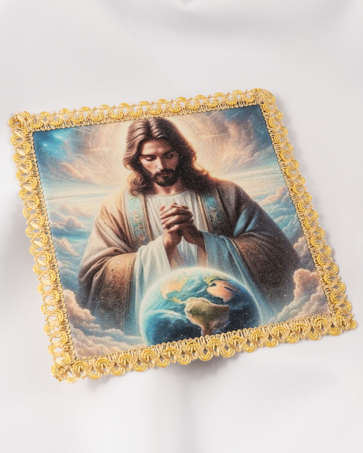 Palia con la imagen de Cristo Rey del Universo