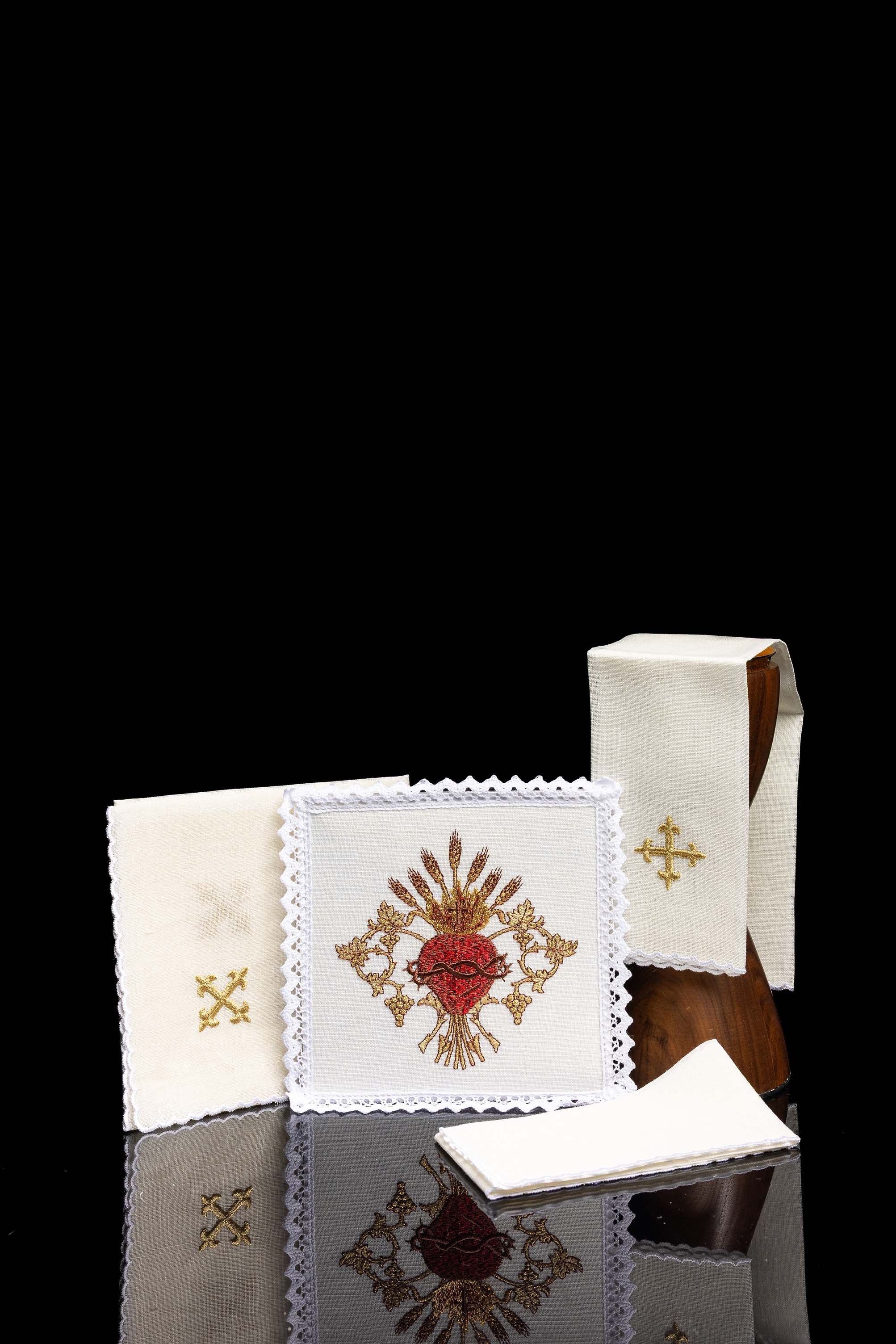 Servicio de altar lino con bordado Cáliz