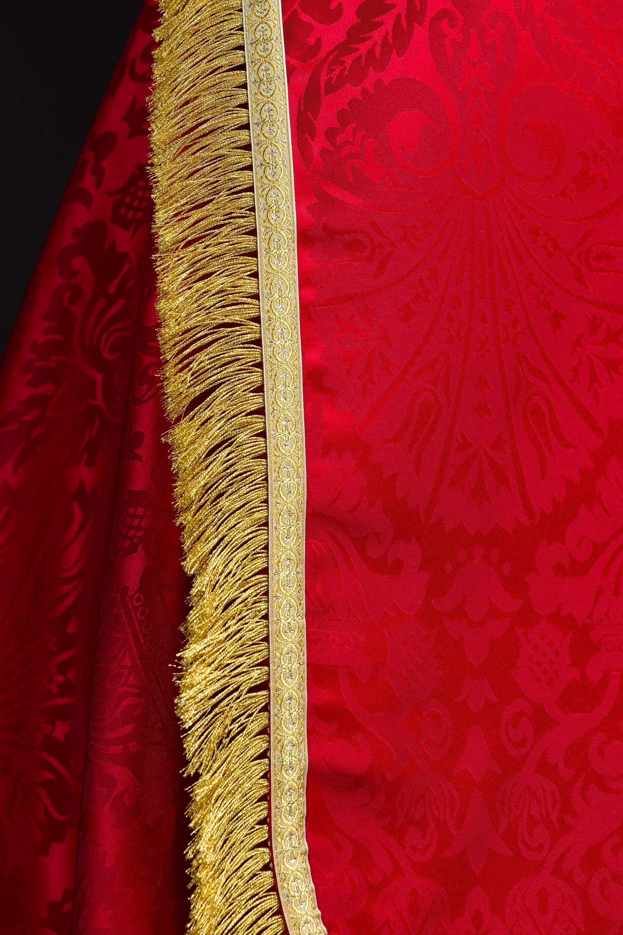 Capa pluvial romana de tejido jacquard lisa roja