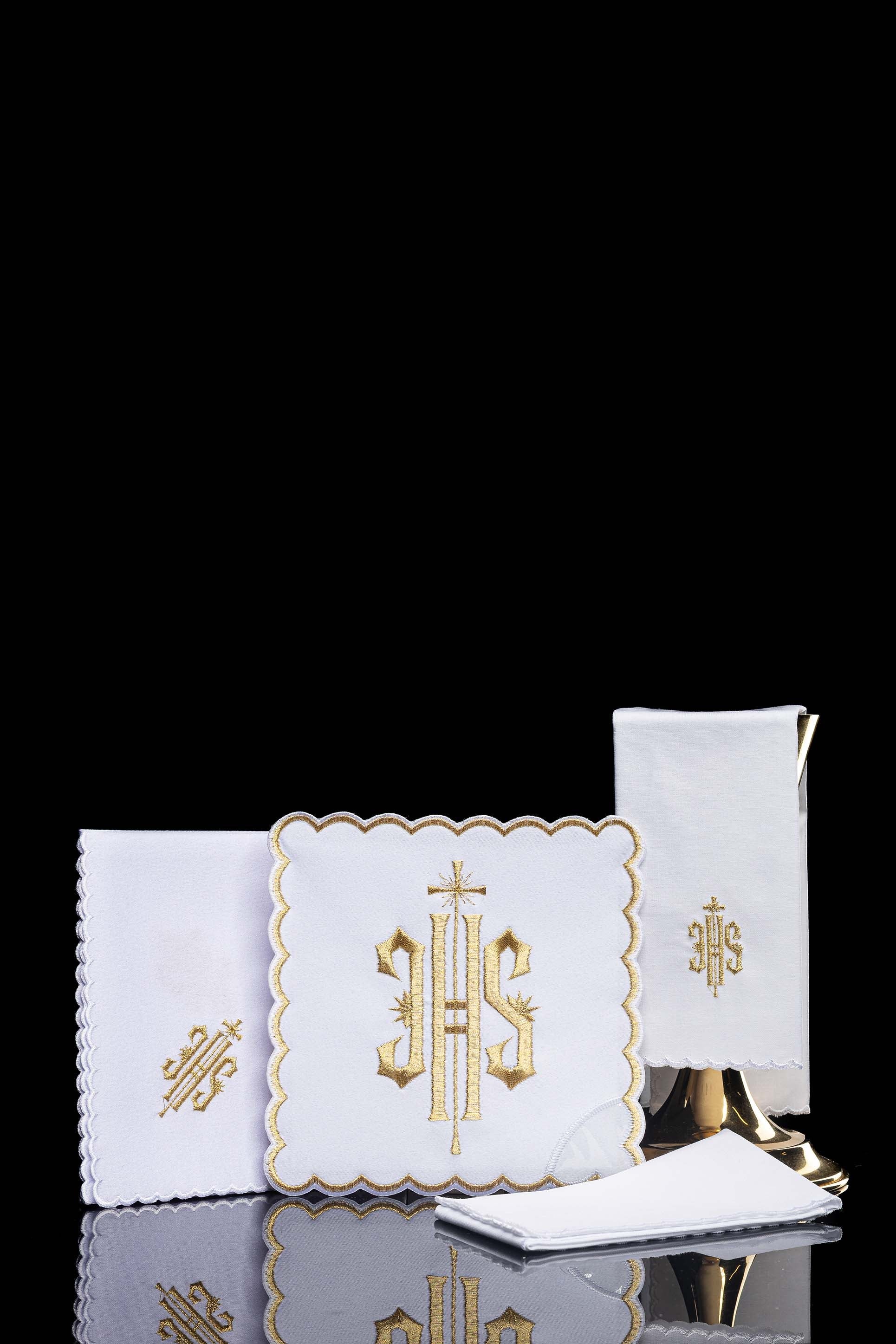 Servicio de altar con bordado IHS y ribete dorado