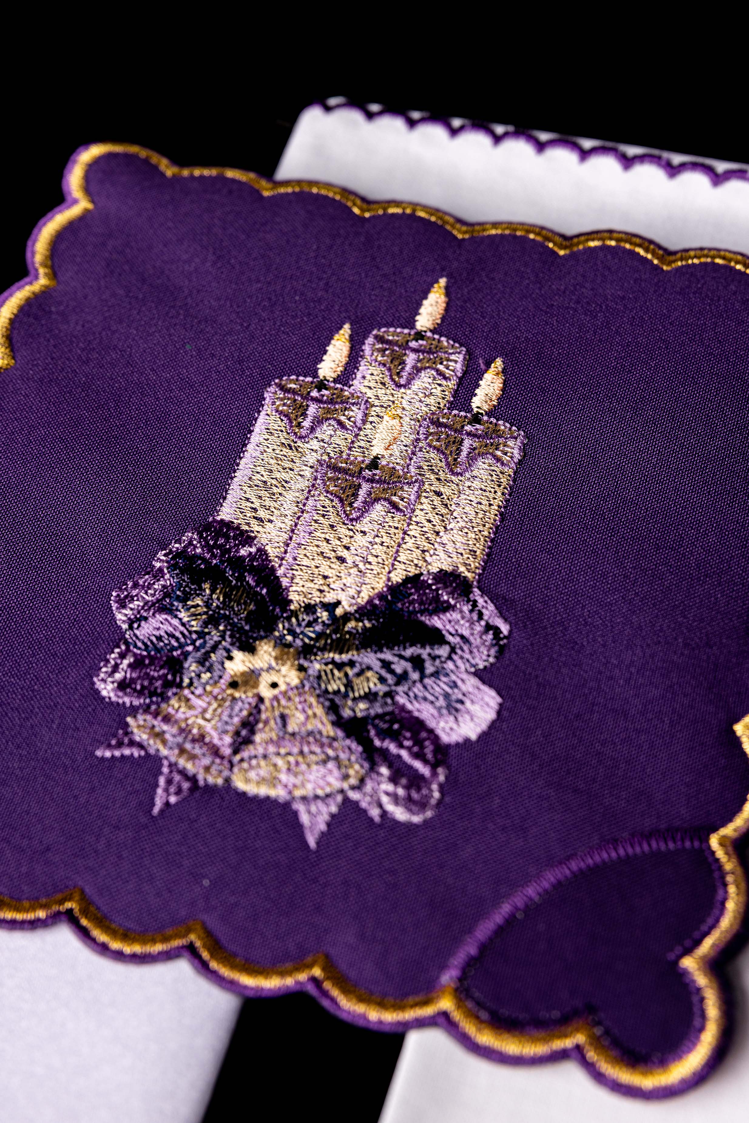 Servicio de altar bordado para Adviento