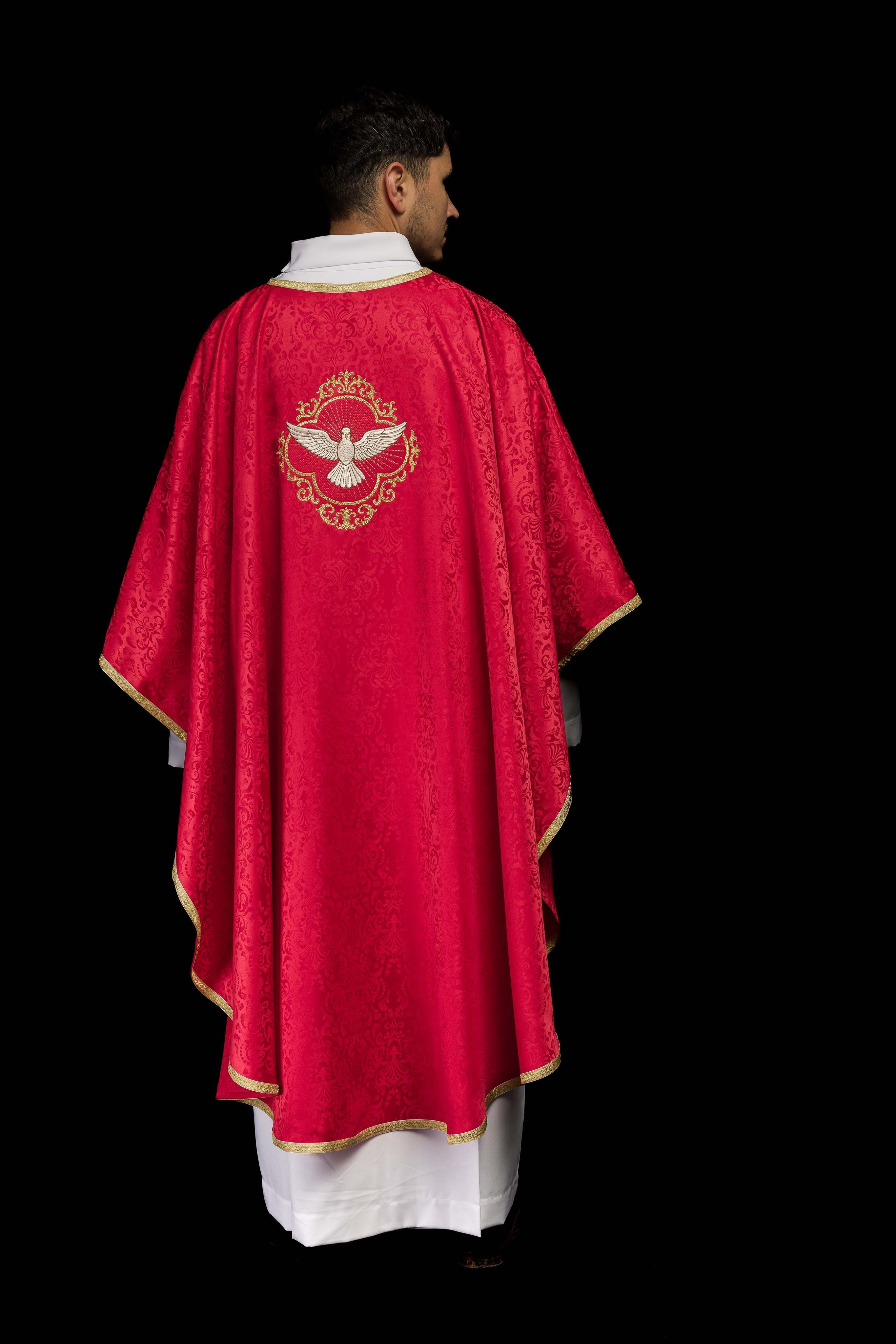 Casulla bordada con el Espíritu Santo en tela jacquard