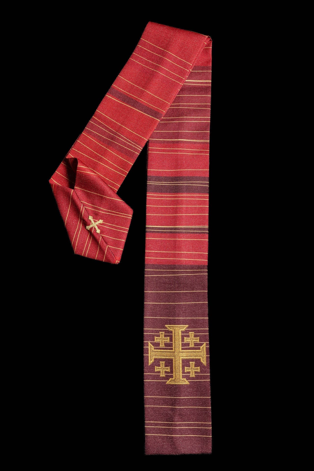Casulla estampada con la Cruz de Jerusalén – roja