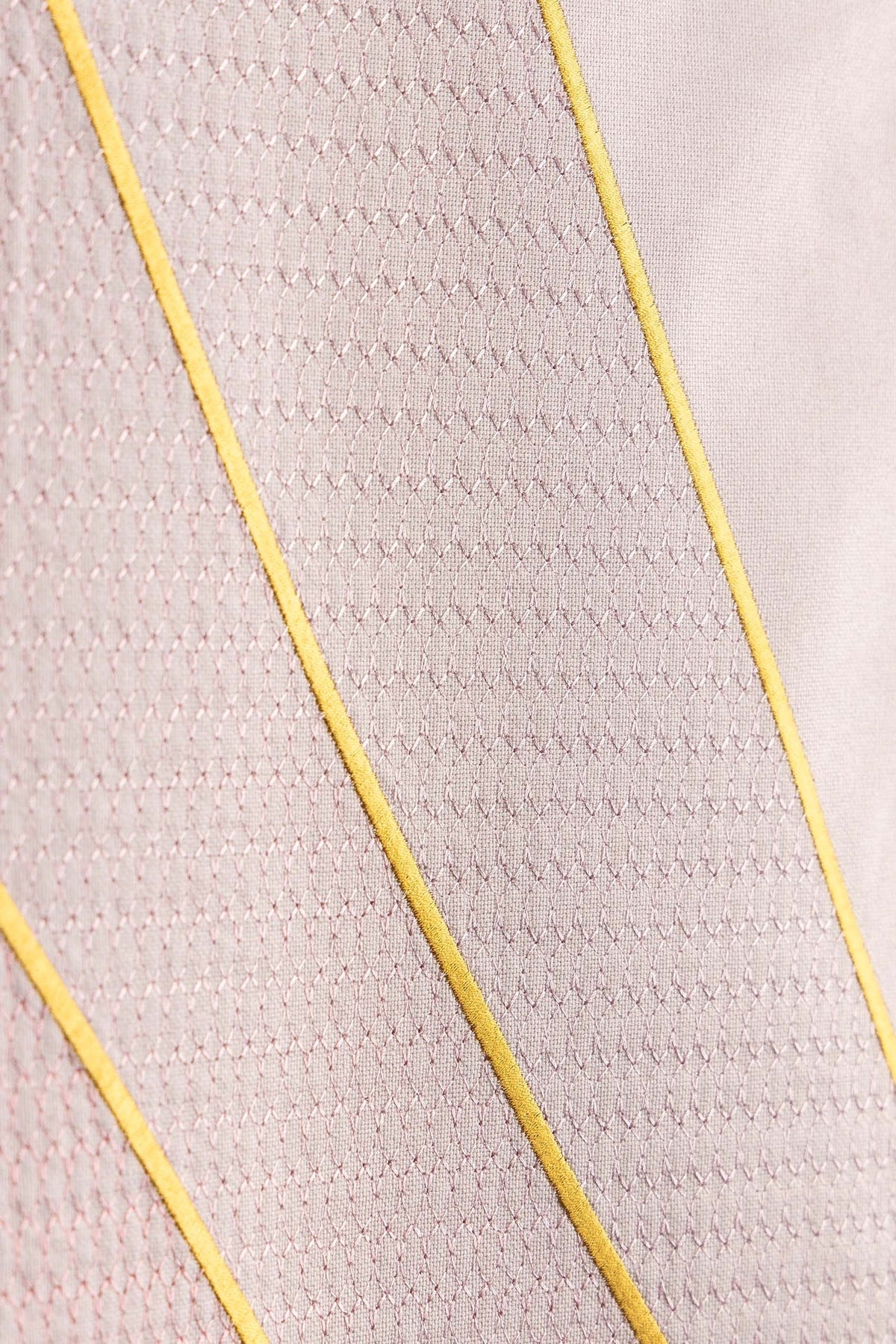 Cubre ambón rosa con bordado PAX