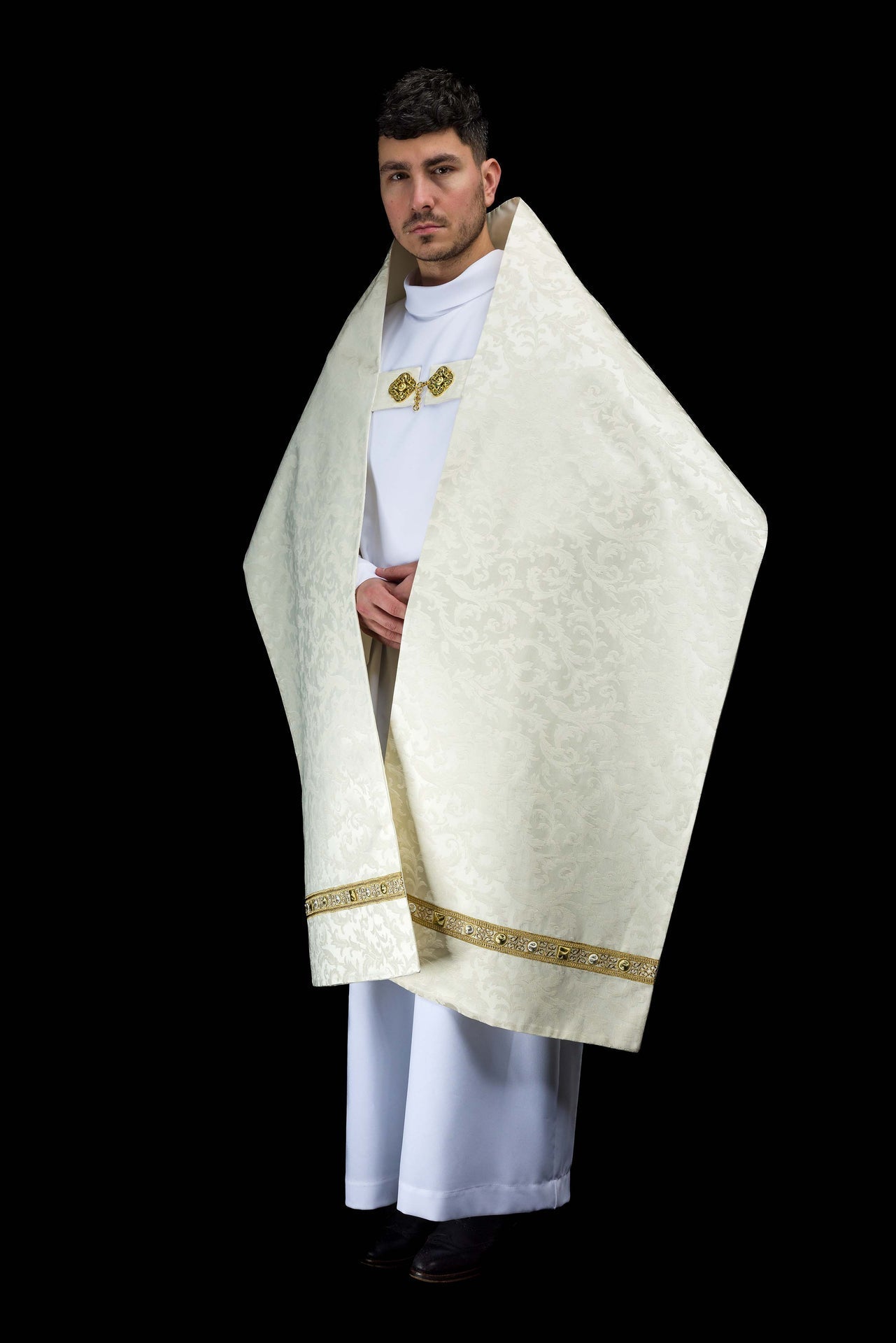 Velo humeral con bordado del Cordero Pascual sobre tejido jacquard