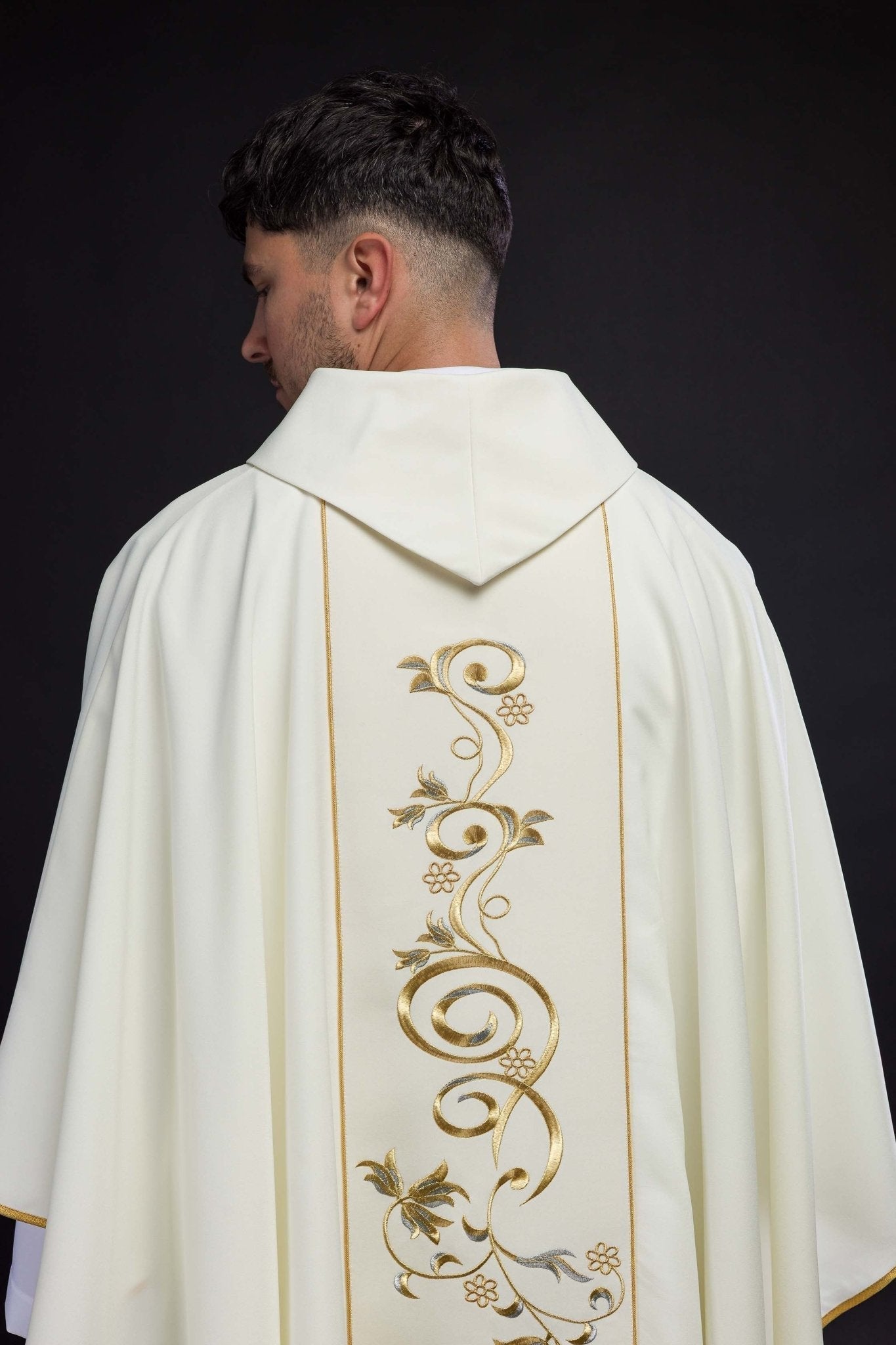 Casulla marfil de boda