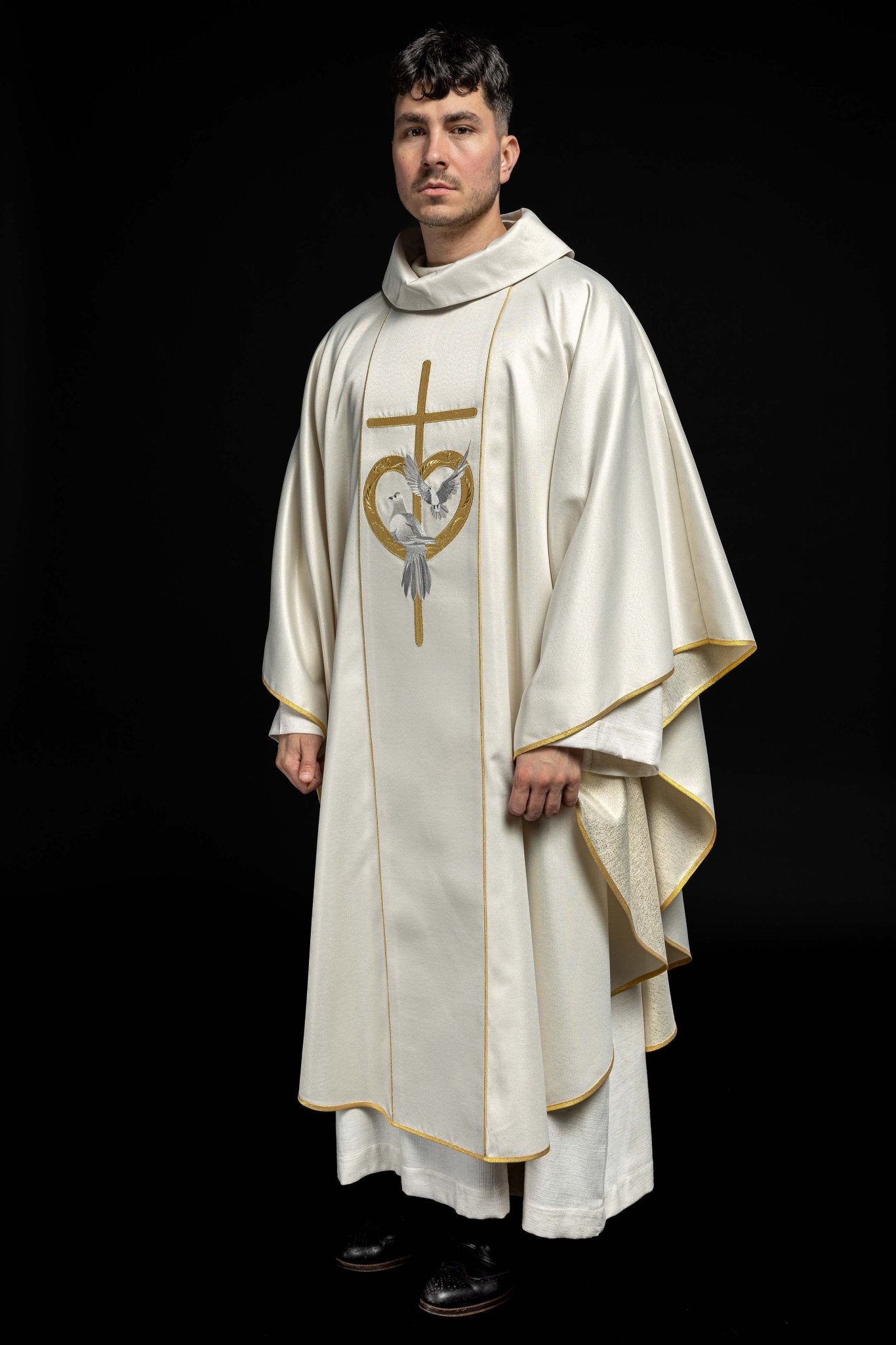 Casulla marfil de boda