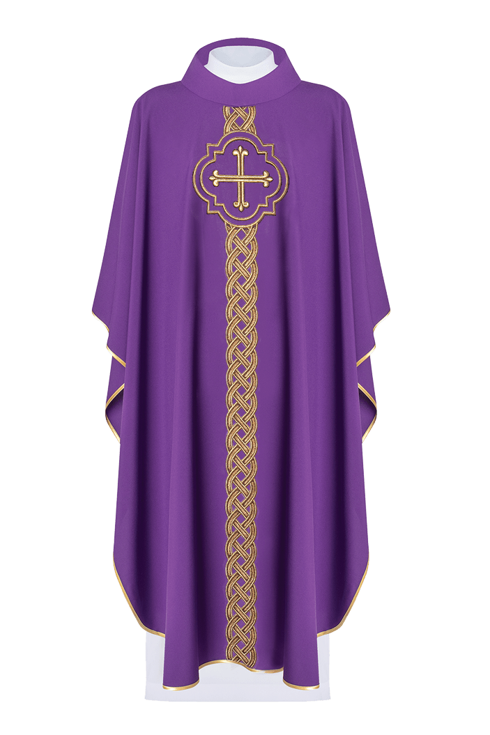 Casulla morada con bordado Cruz