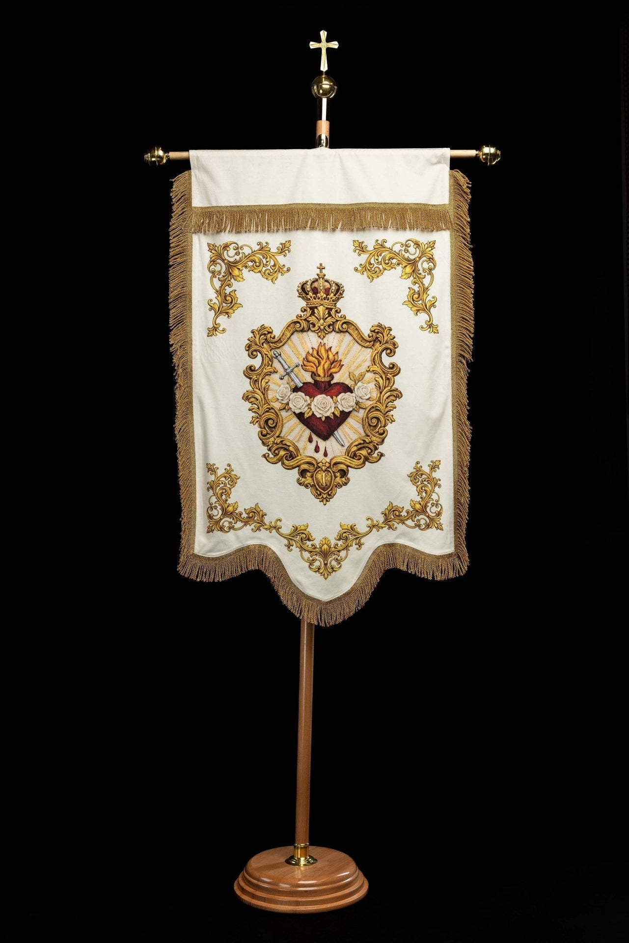 Chorągiew maryjna drukowana dwustronna z symbolem Serca i monogramem