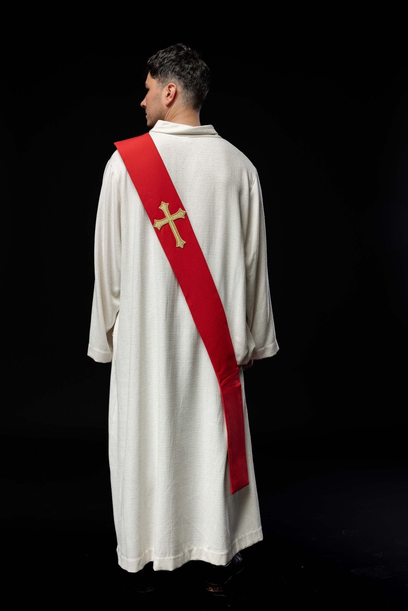 Estola diaconal roja con bordado Cruz
