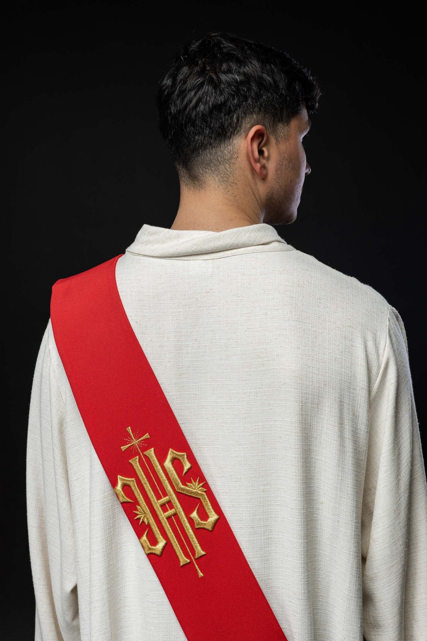 Estola diaconal roja con bordado IHS y Cruz