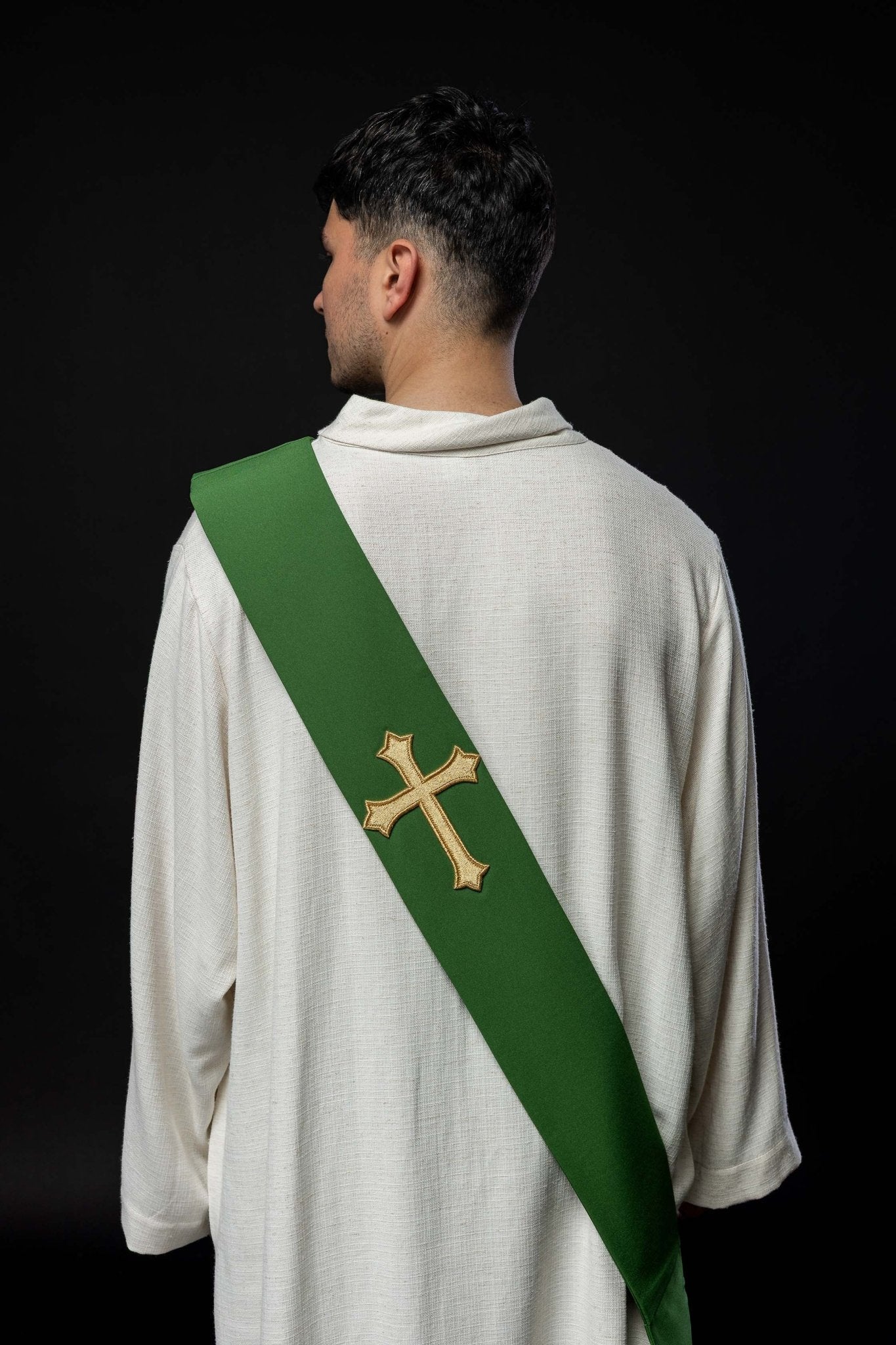 Estola diaconal verde con bordado Cruz