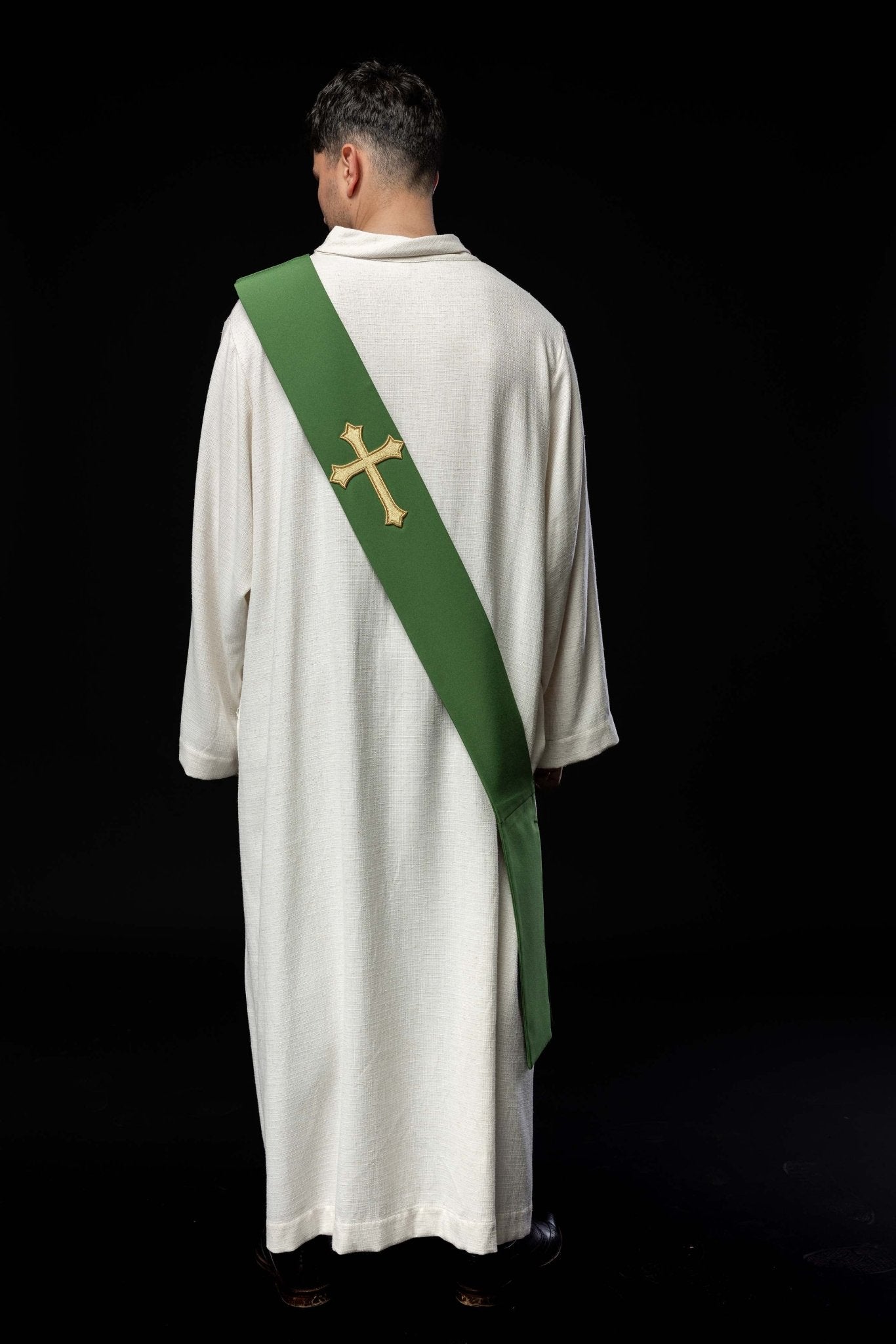 Estola diaconal verde con bordado Cruz