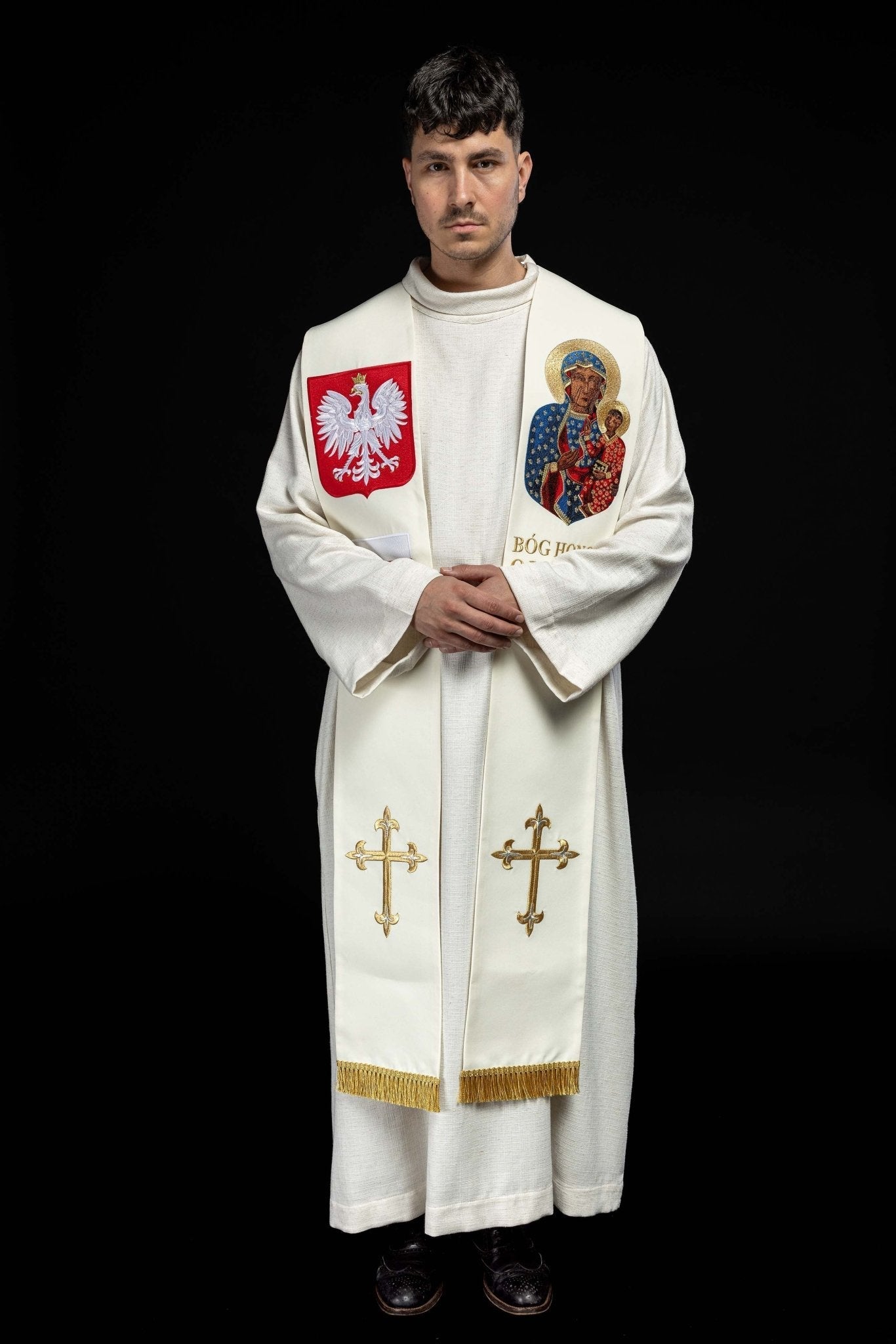 Estola marfil bordada de Nuestra Señora de Czestochowa