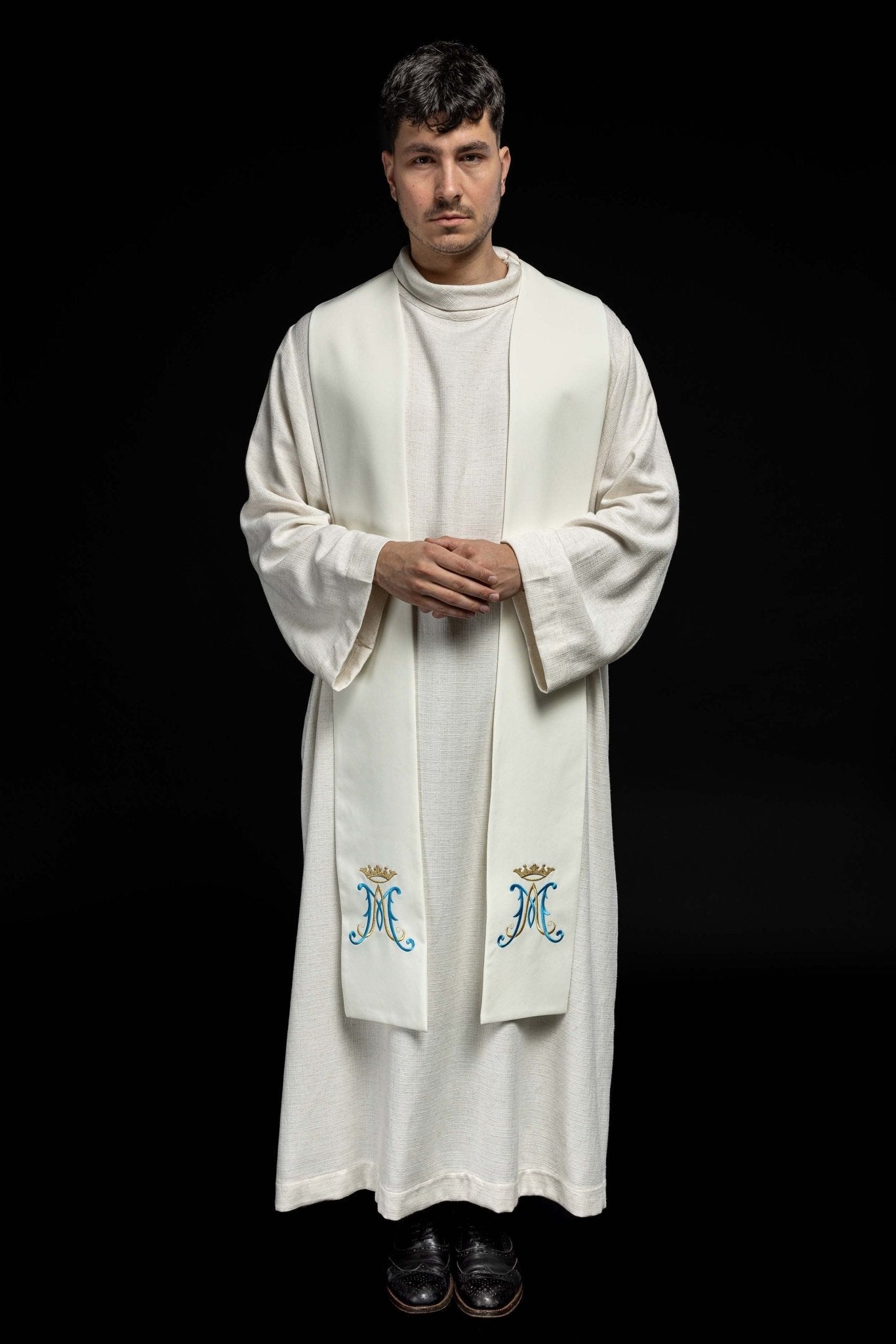 Estola marfil Mariana bordada