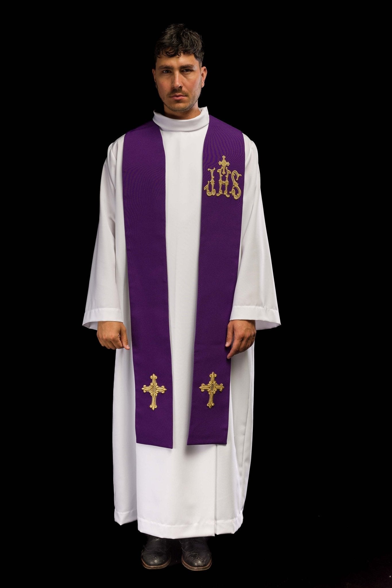 Estola morada con bordado Cruz e IHS