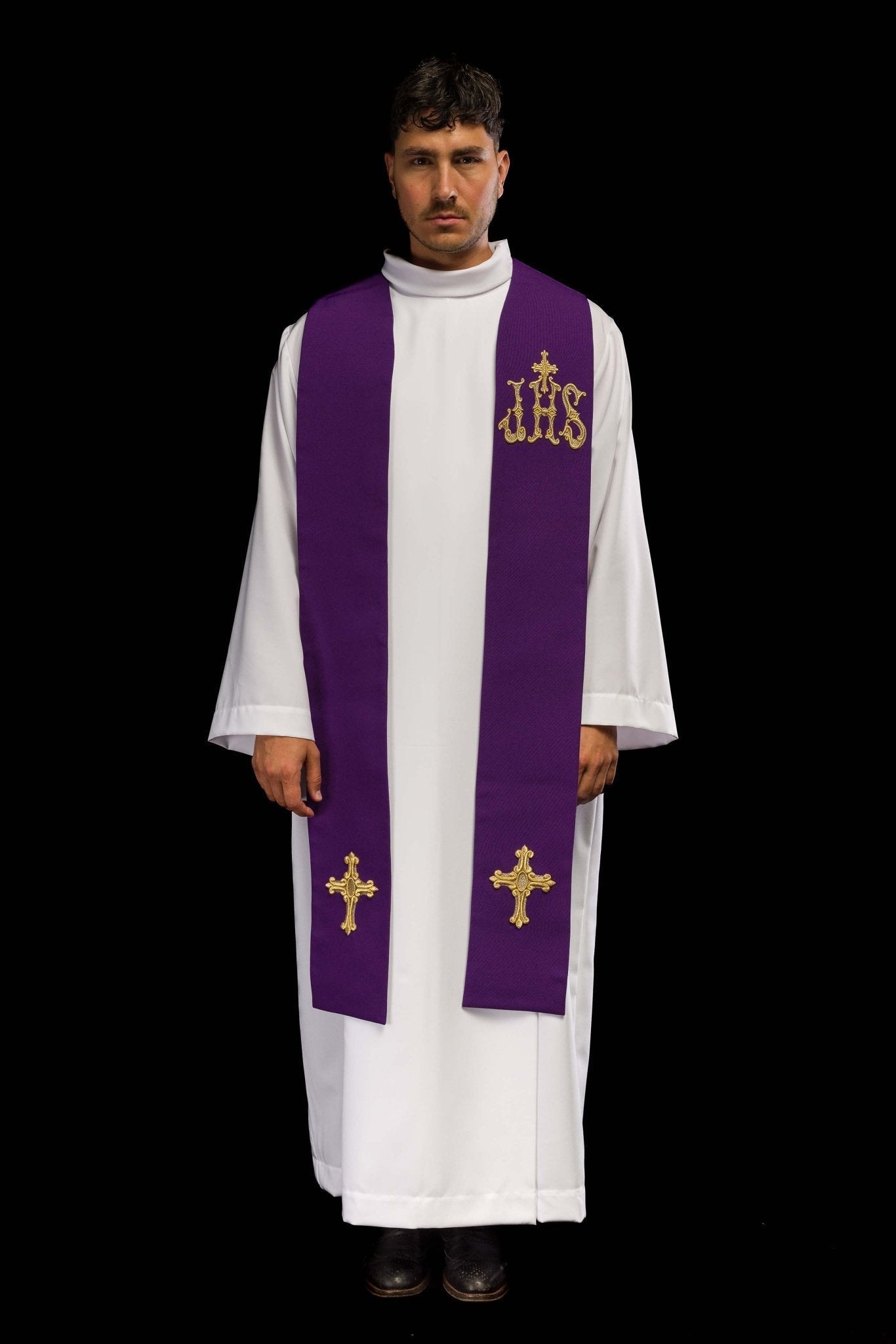 Estola morada con bordado Cruz e IHS