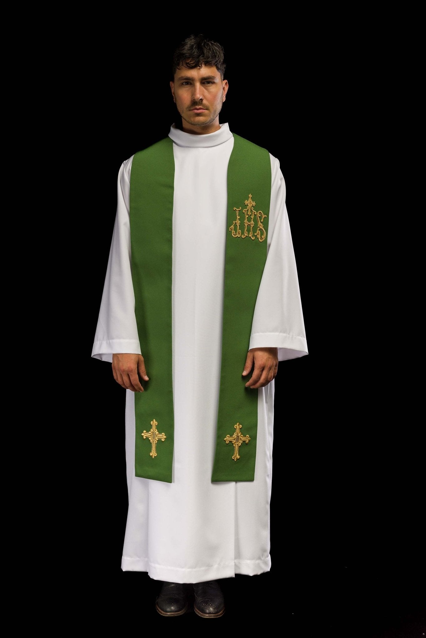 Estola verde con bordado Cruz e IHS